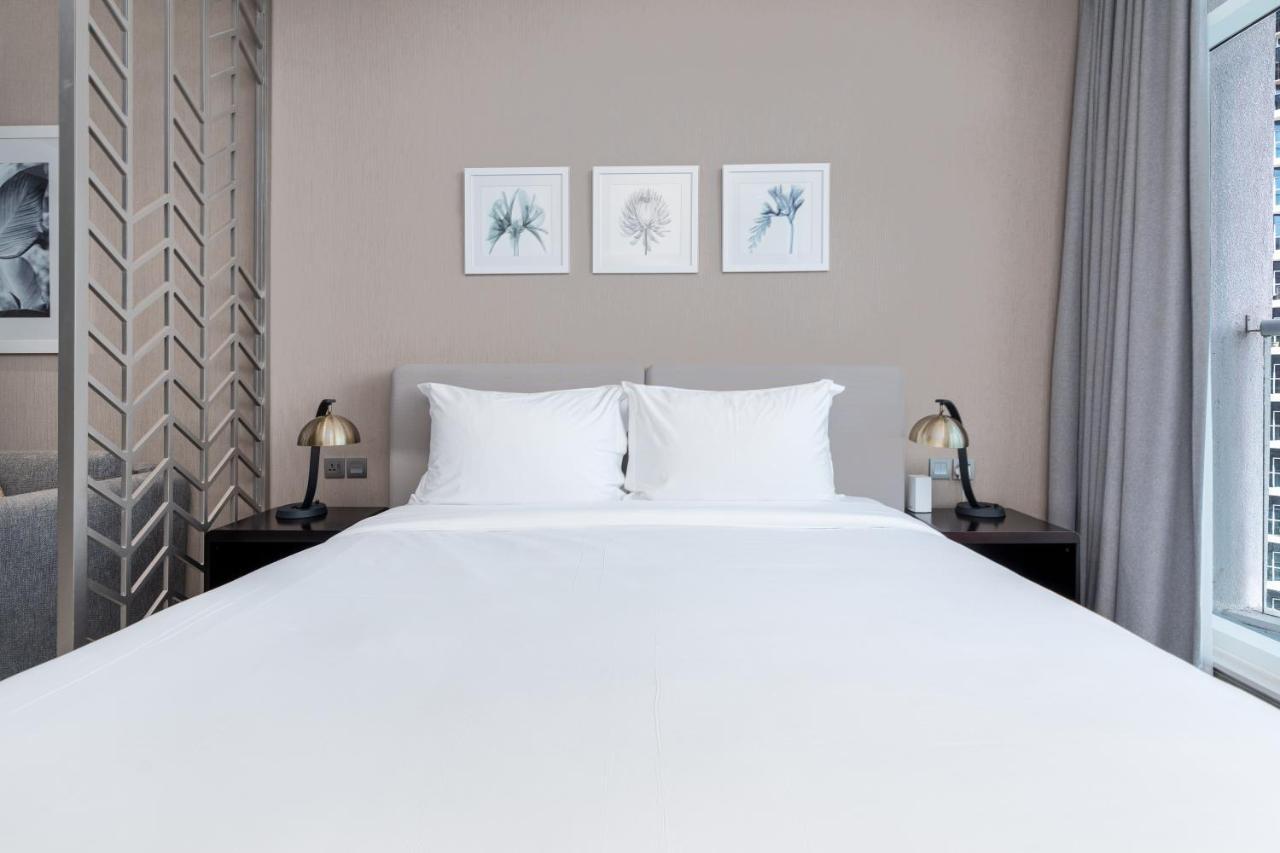 White Sage - Fancy With Mesmerizing Canal Views * Dubaï