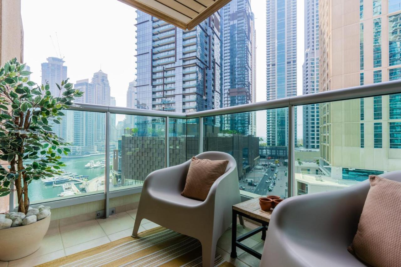 Luxfolio Retreats - Astonishing 3bhk *