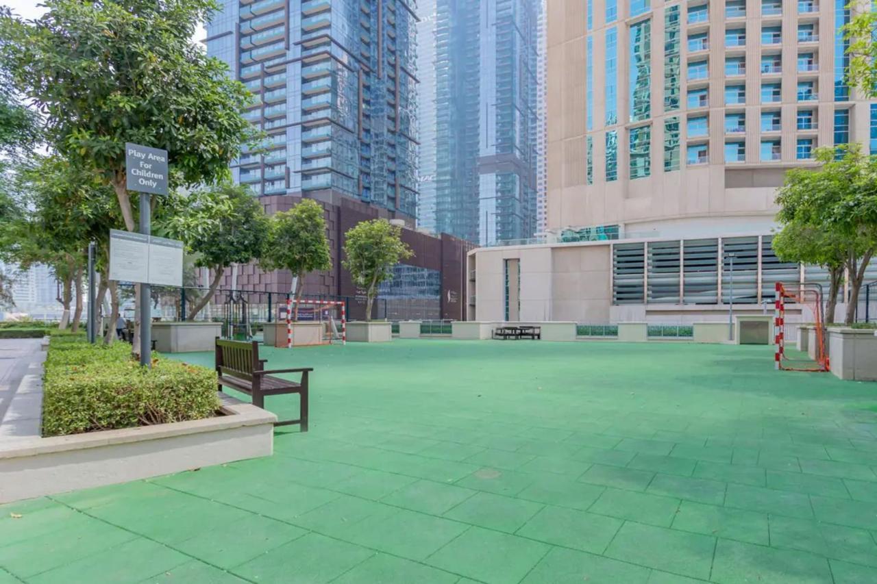 Luxfolio Retreats - Astonishing 3bhk