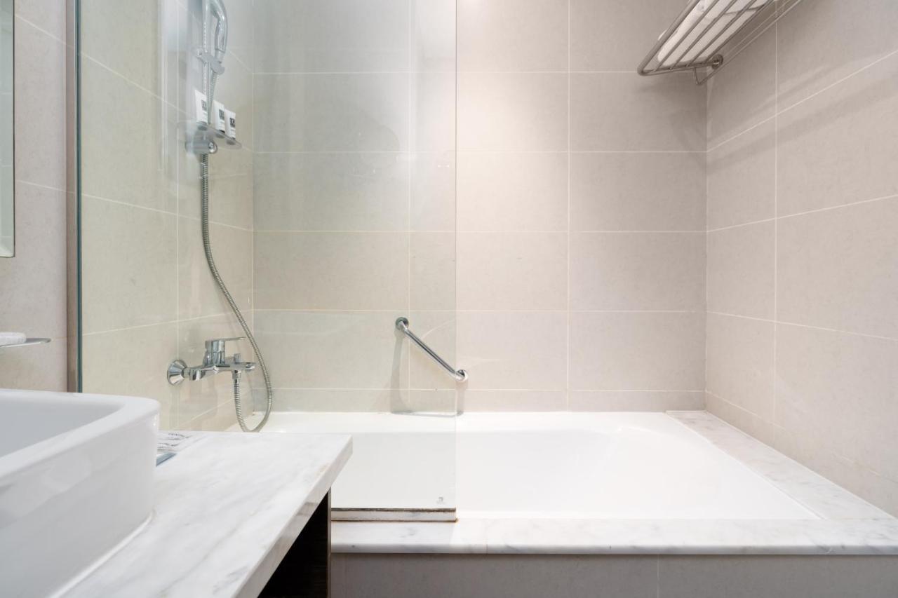 White Sage - Fancy With Mesmerizing Canal Views Dubaï
