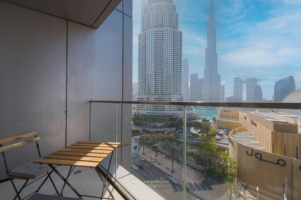 Panoramic 1br Burj Khalifa View At Boulevard Point Apartamento