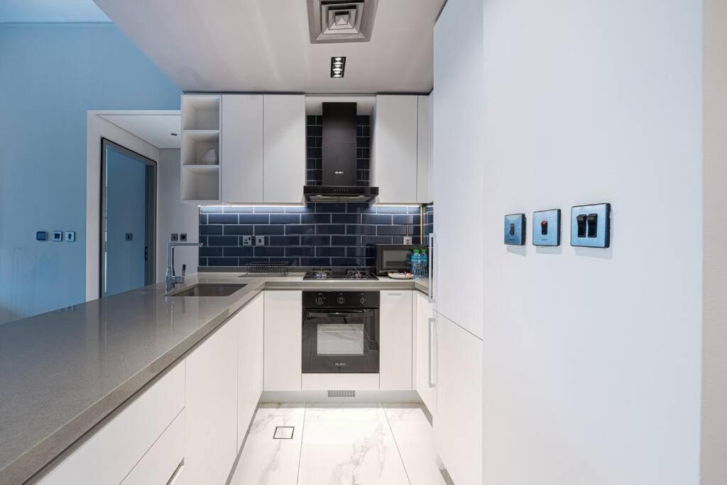 Exquisite 1-br At Mag 318 In Business Bay Lejlighed