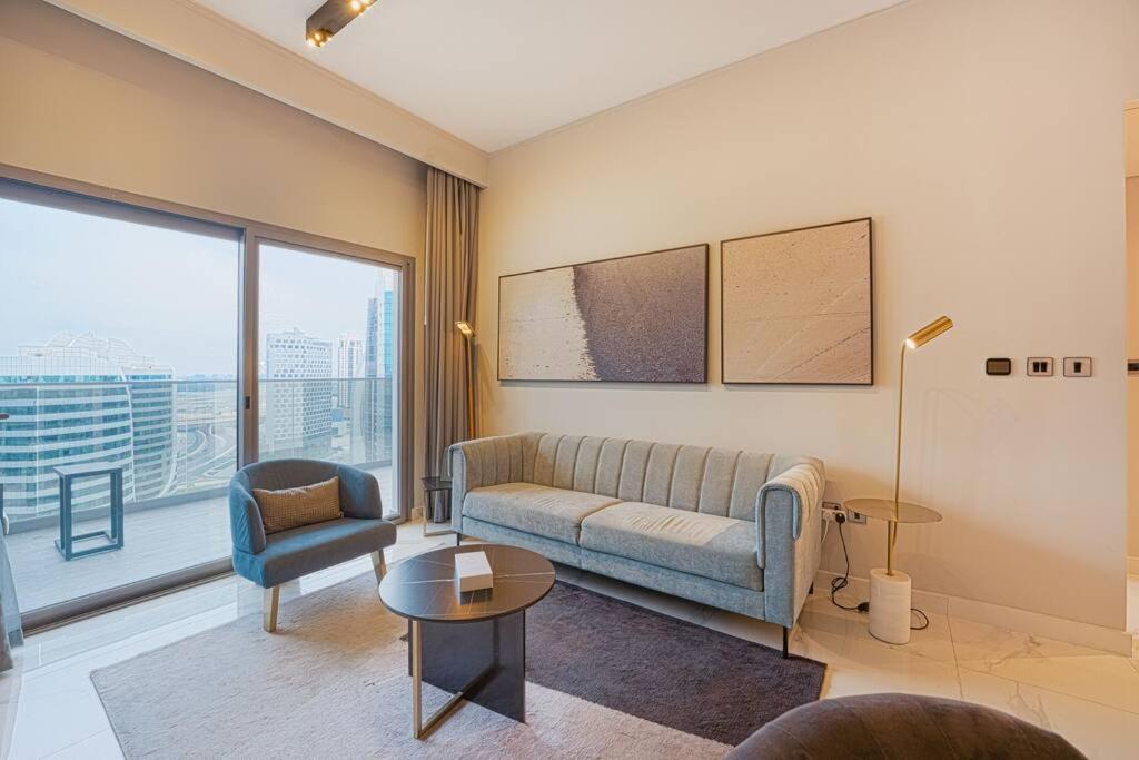 Lejlighed Exquisite 1-br At Mag 318 In Business Bay *