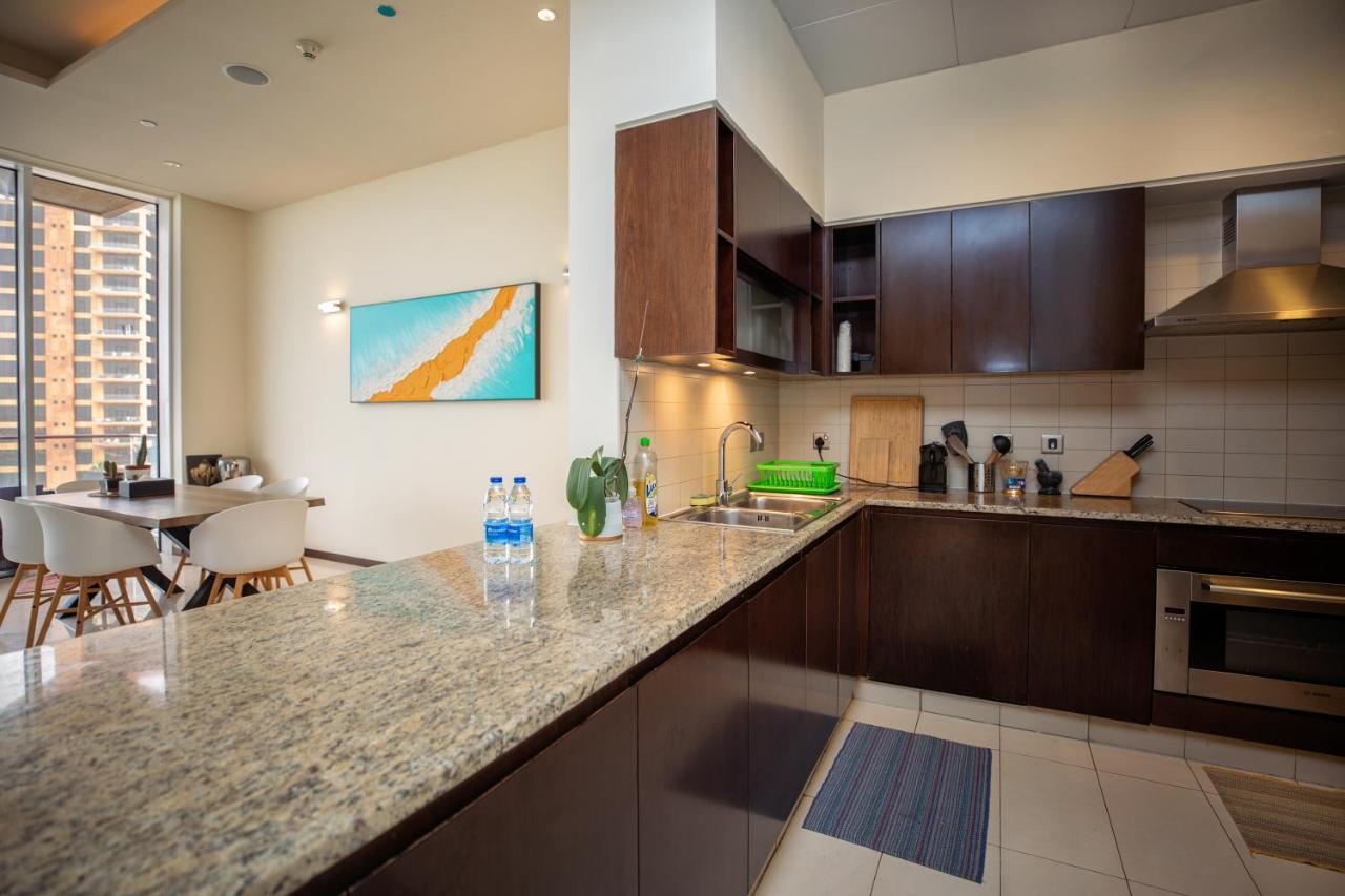 Apartamento Tiara Palm Jumeirah 1br Sea & Burj Al Arab View , Private Beach, Pool