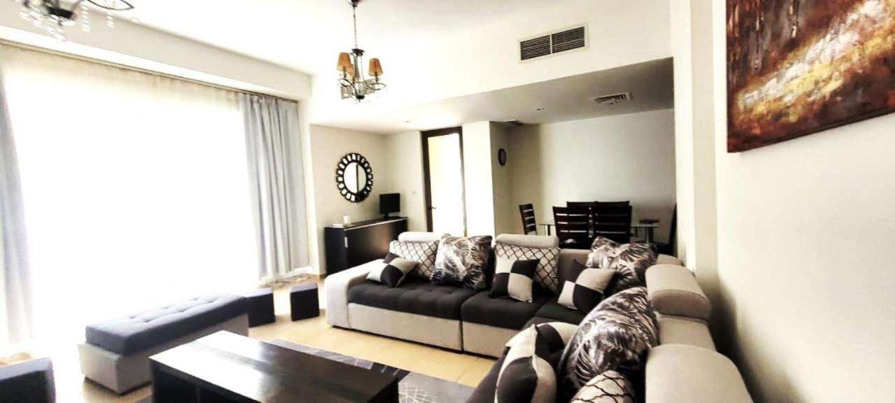 2br Jumeirah Front Appartamento Dubai