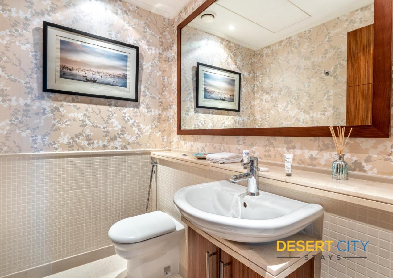 2 Bed In Attessa Tower, Marina By Desert Appartement