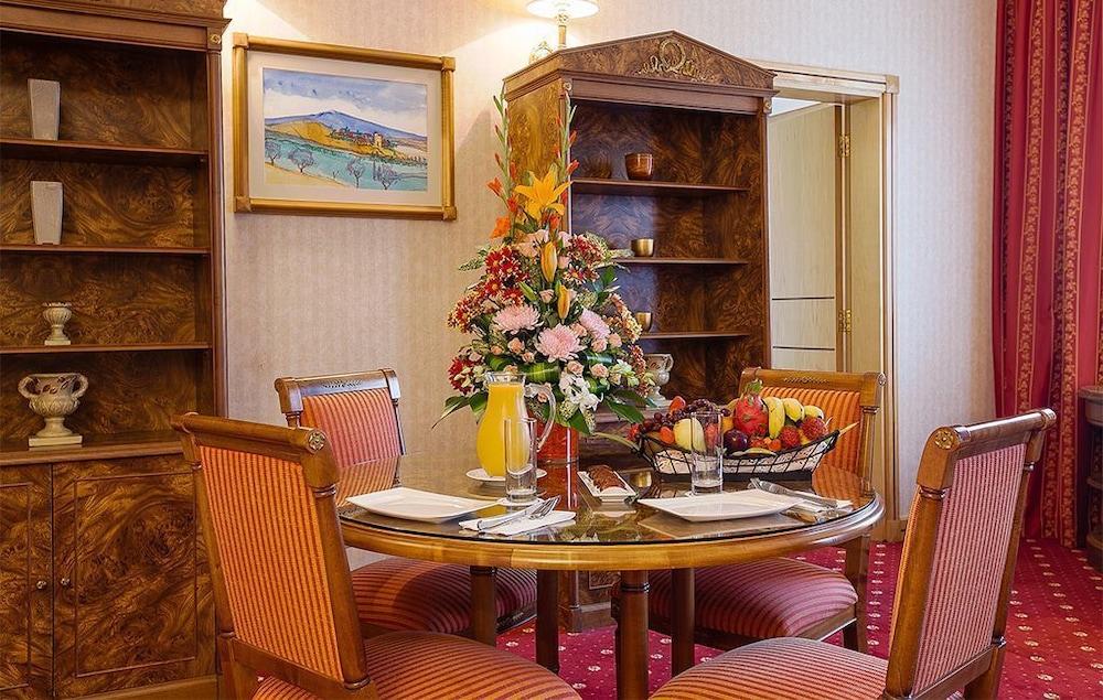 Capitol Jumeirah Hotel Dubái