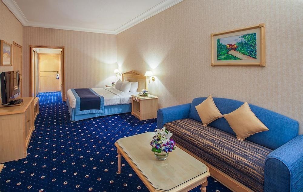 Hotel Capitol Jumeirah Dubái