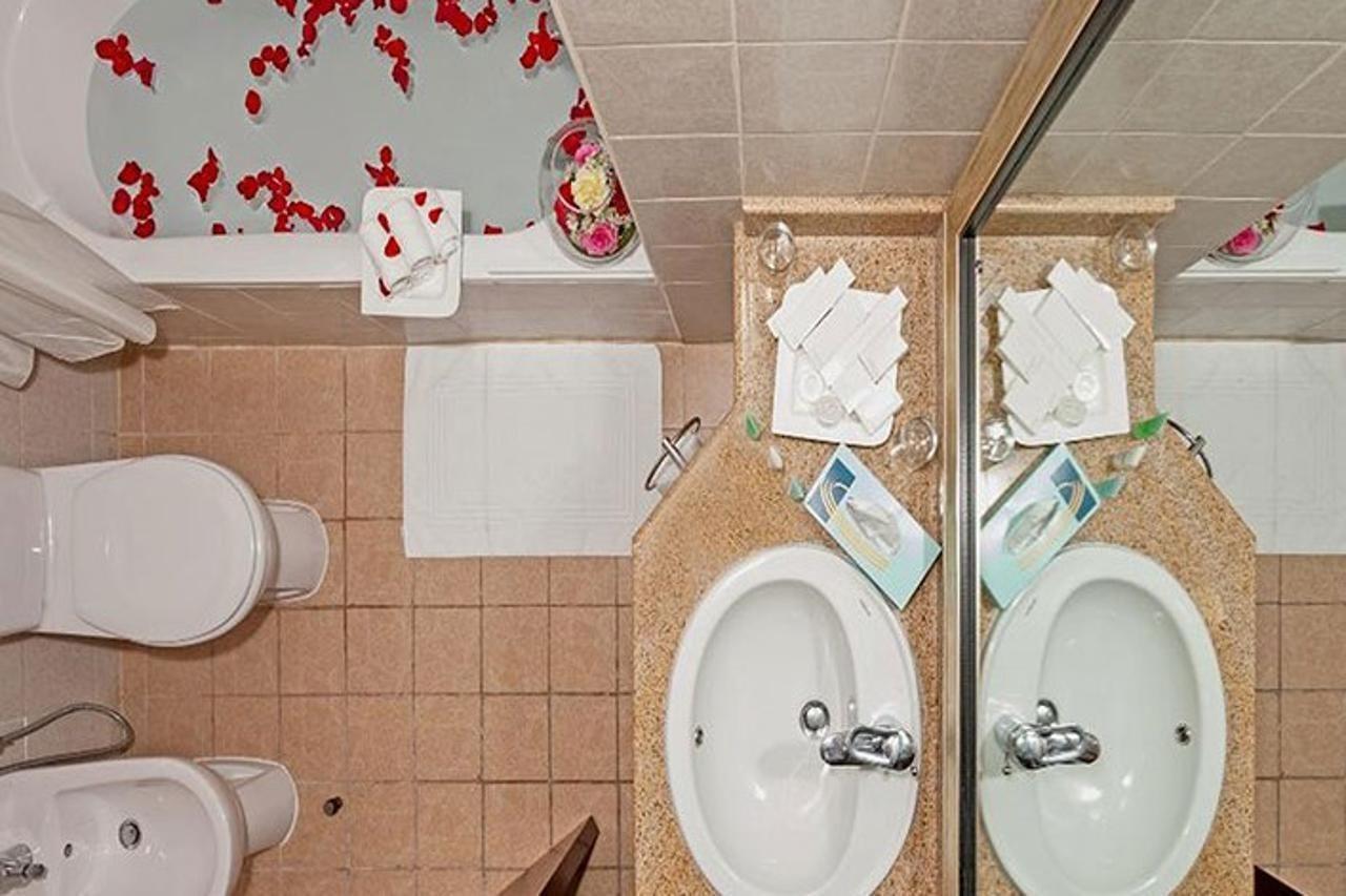 Chelsea Gardens Aparthotel Dubai