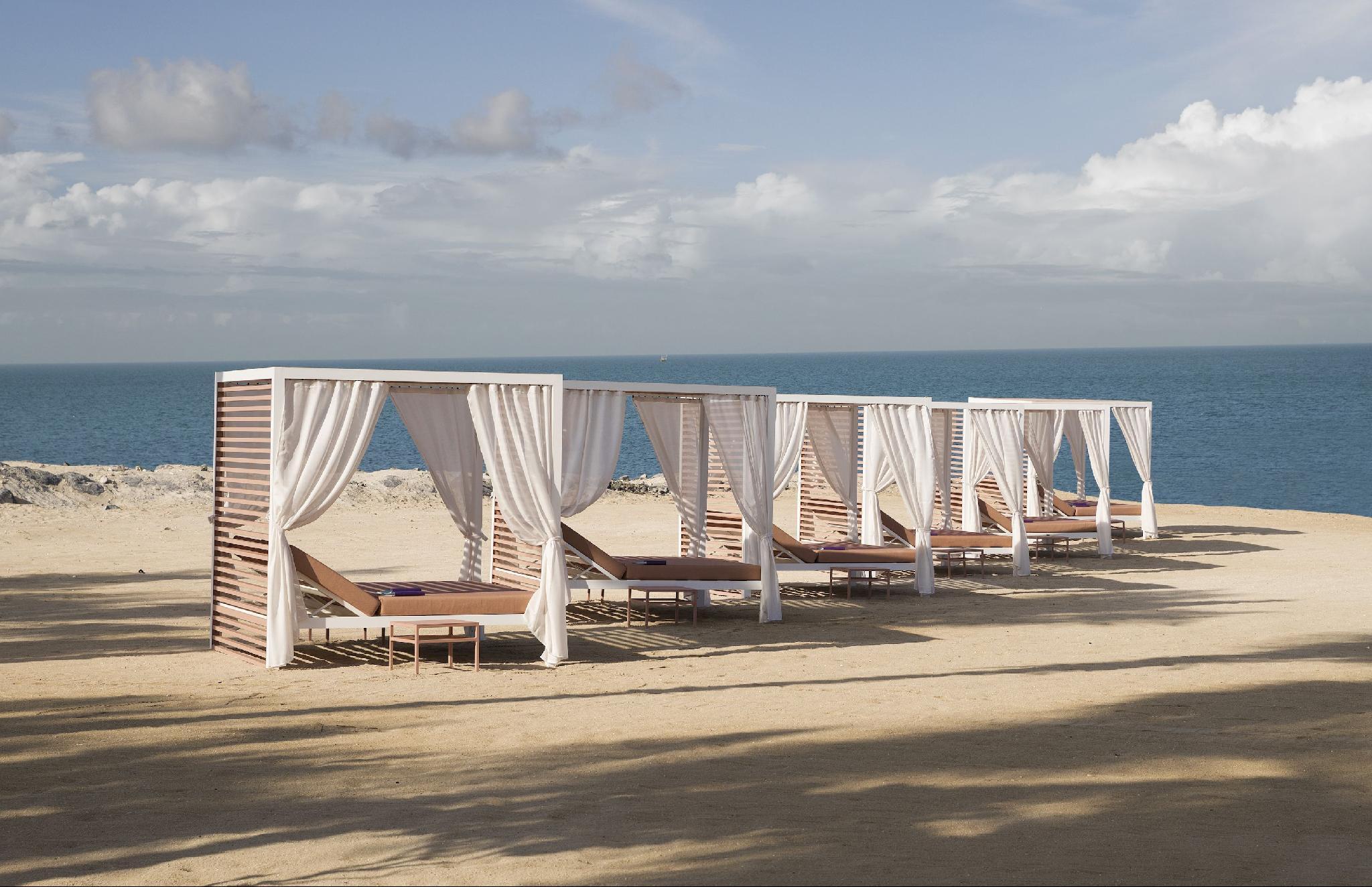 Caesars Bluewaters 5* Dubai