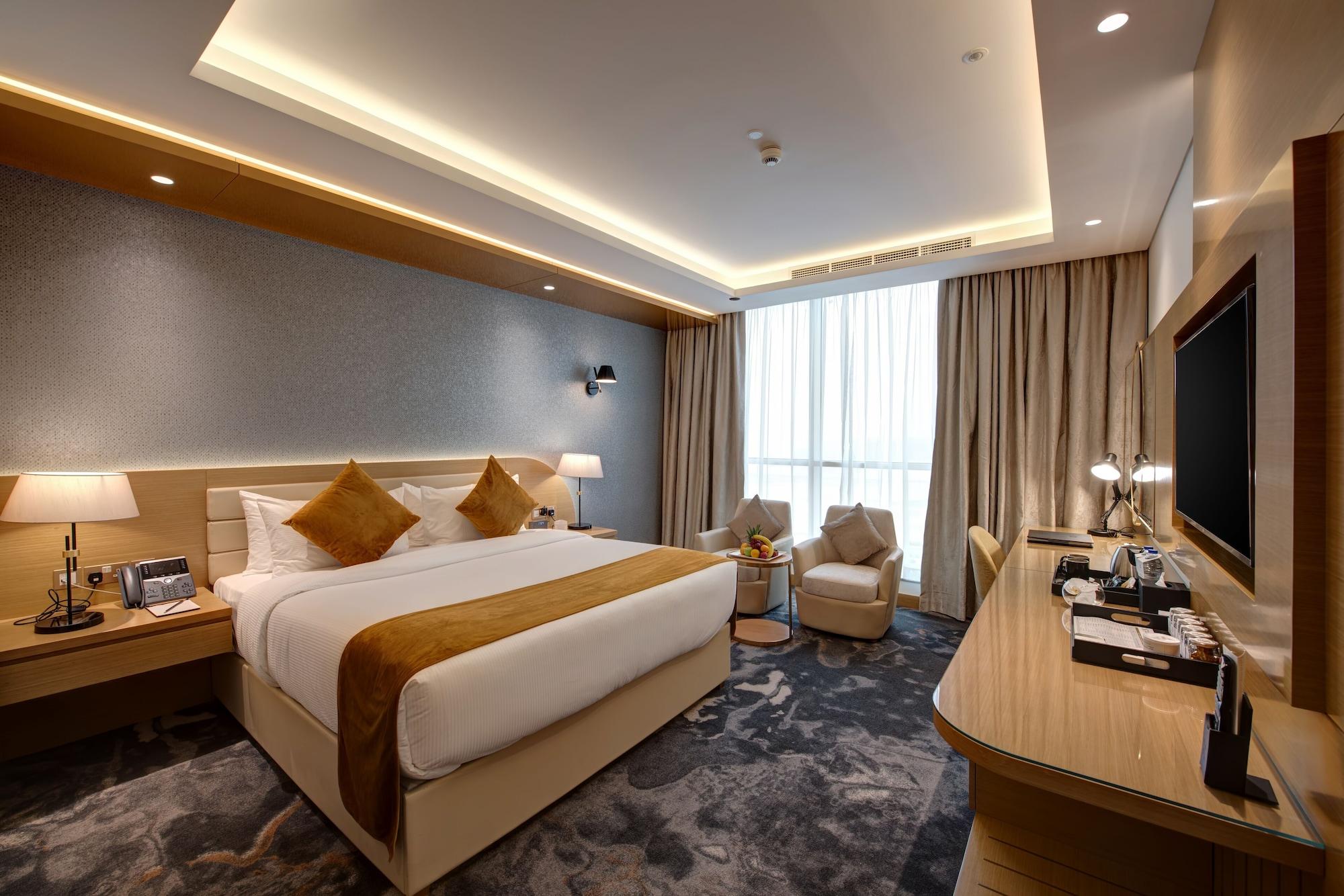 Hotel The S Al Barsha 4*