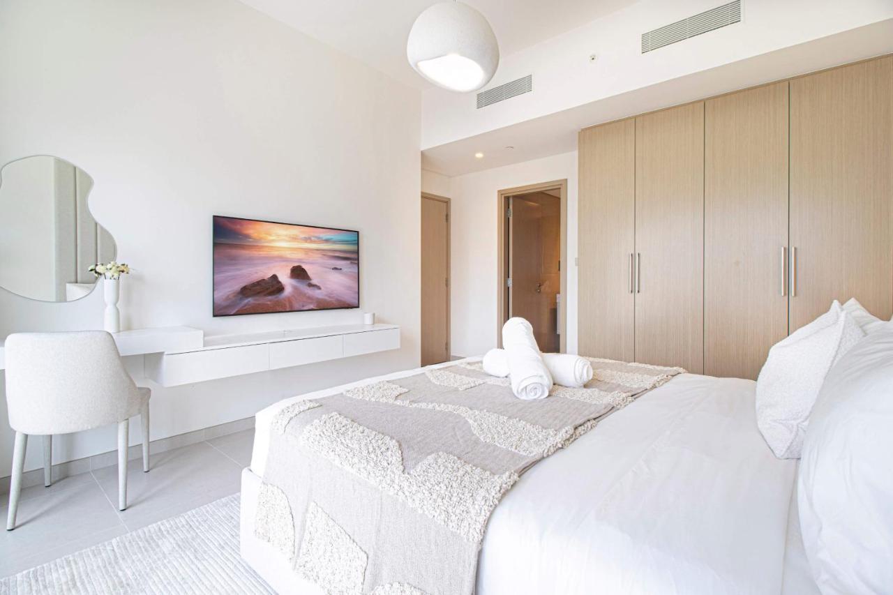 Havenue At Burj Royale - Full Burj Khalifa View - 2 Bed - Pool - Gym * Dubaï