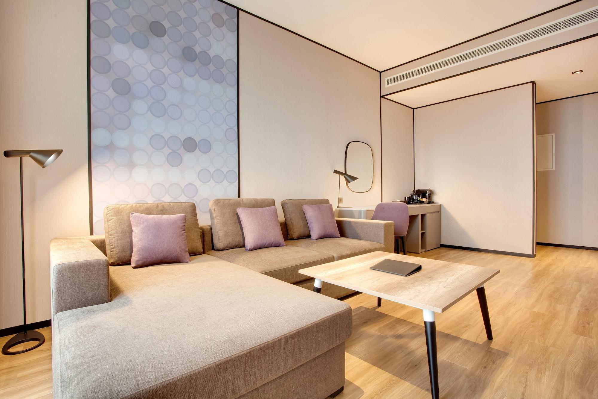 Lemon Tree Hotel, Jumeirah 4* Dubái