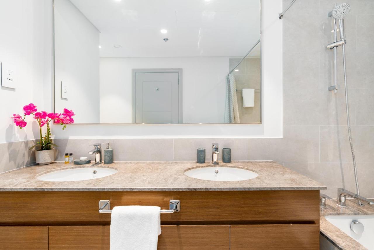 White Sage - Chic With Incredible Fountain And Sea View * Dubaï