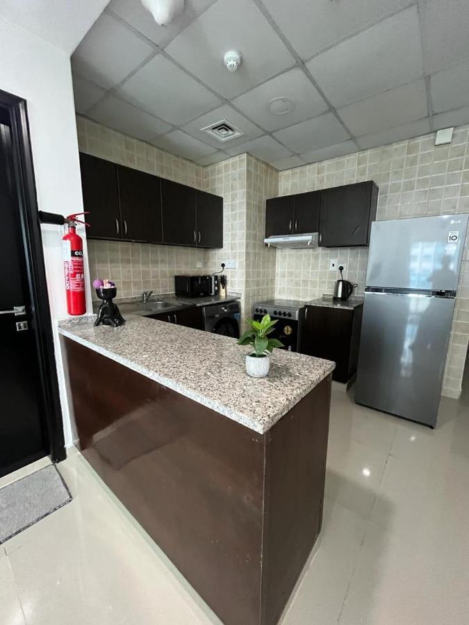 Elegant At Marina Appartement