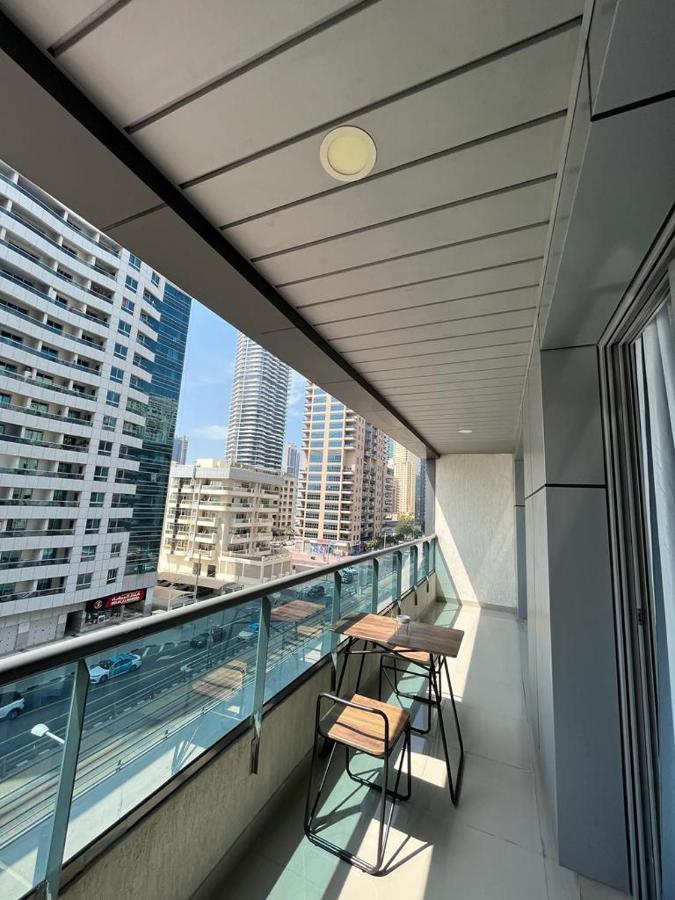 Elegant At Marina Appartement