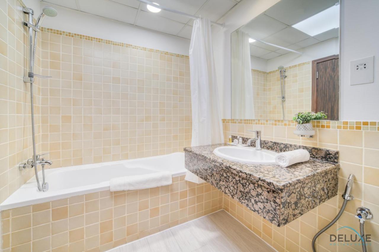 Exquisite 2br At Shams 1 Jbr By Deluxe Homes