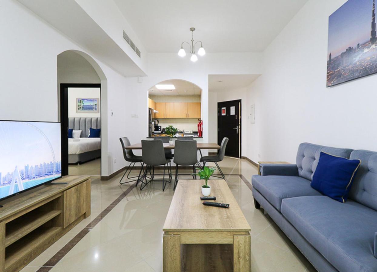 Rh- Spacious 2br, Steps Away From Mall Of Emirates, Al Barsha