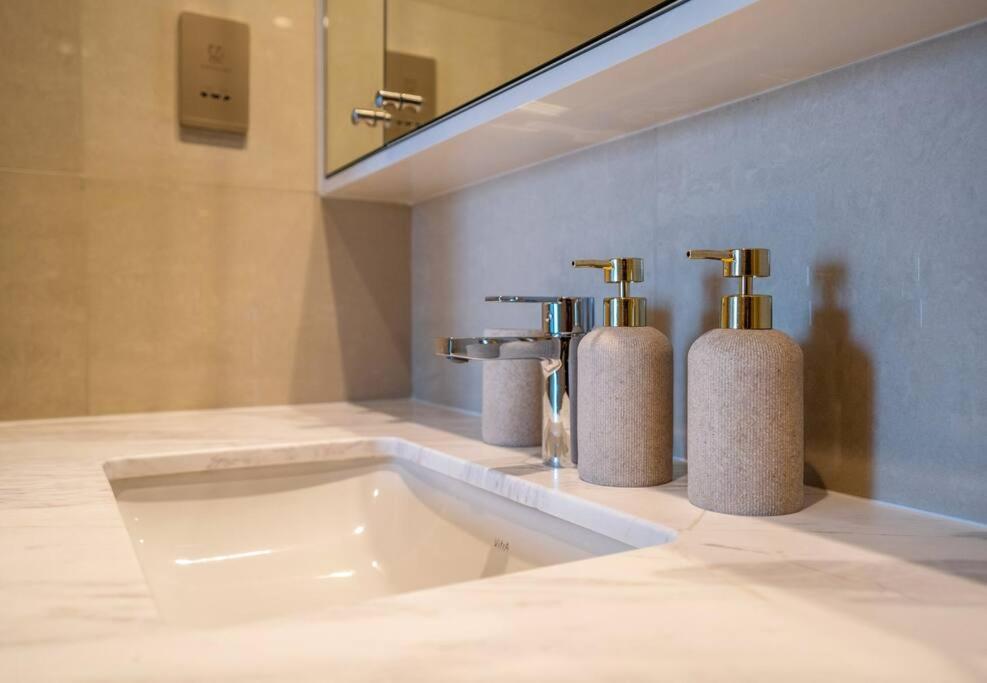 Appartement Furnished 1br At Heart Of Downtown *
