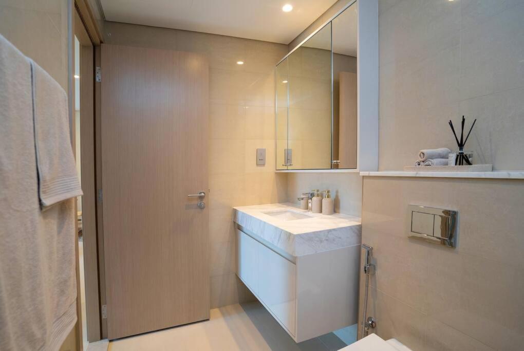 Appartement Furnished 1br At Heart Of Downtown Dubaï