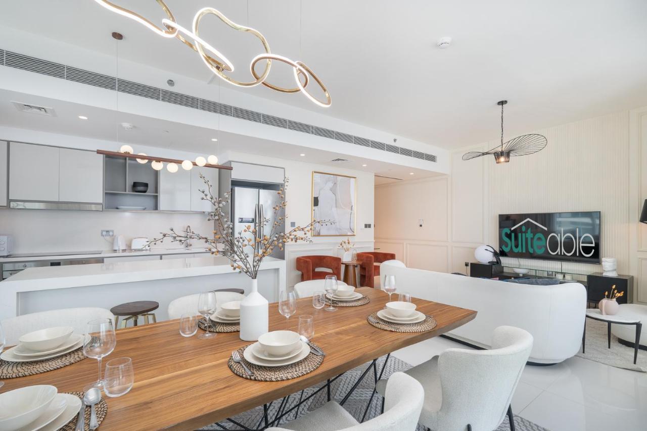 Elegant Seaside Living 3-bedroom Emaar Beachfront By Suiteable *