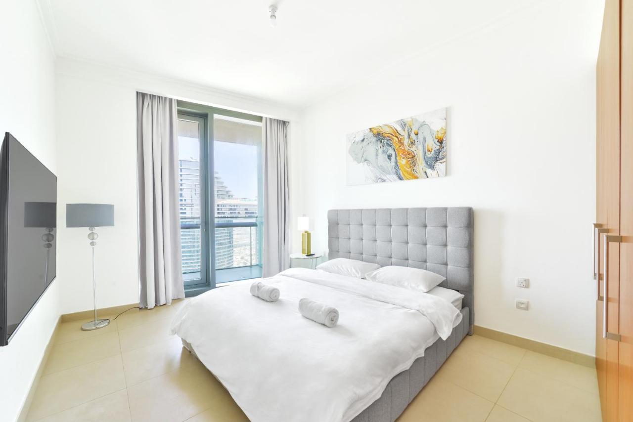 Burj Vista, Downtown Collection