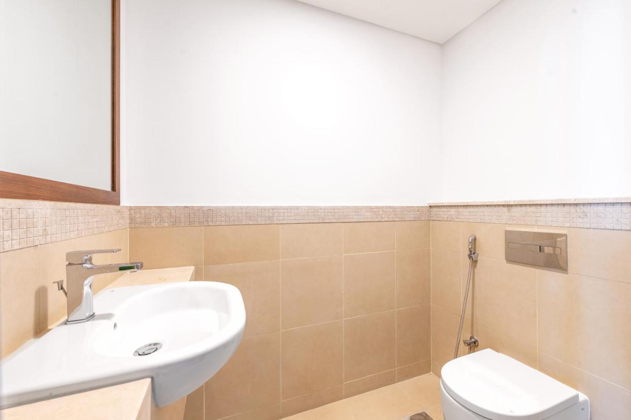 Burj Vista, Downtown Collection Apartment *