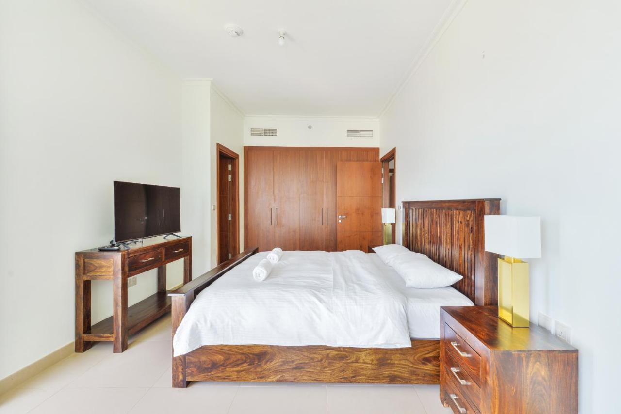 Burj Vista, Downtown Collection Apartment *