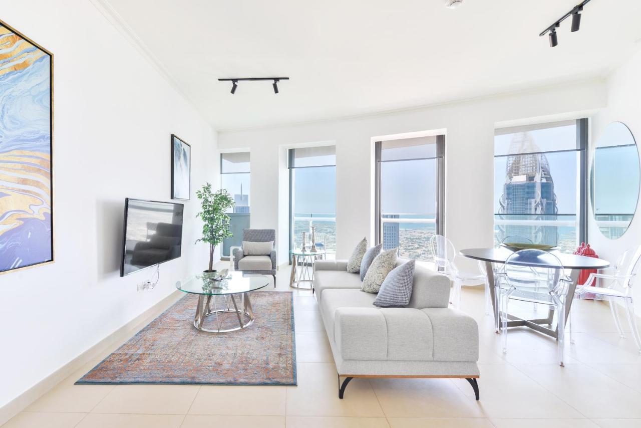 Burj Vista, Downtown Collection