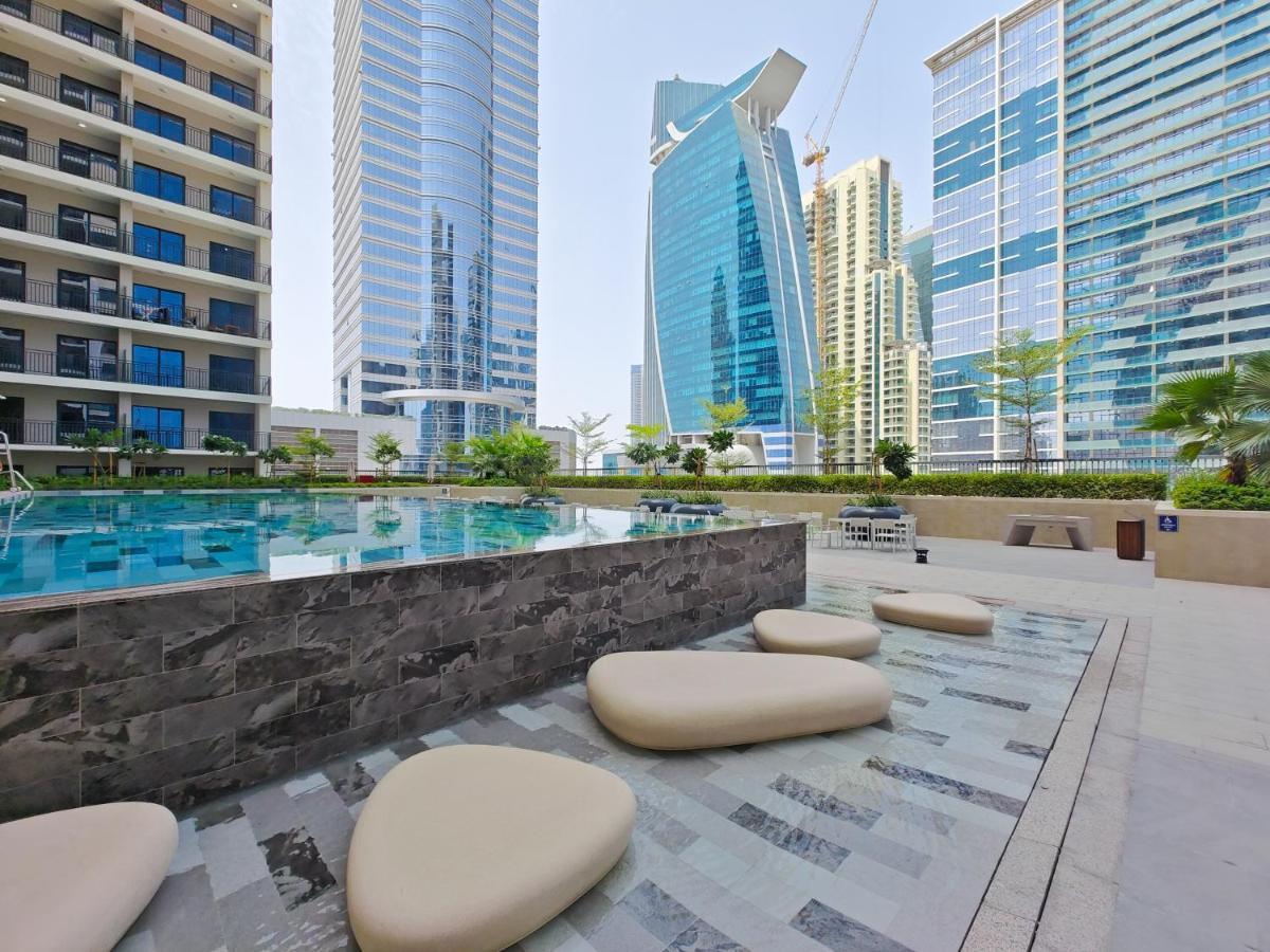 Appartement Business Bay's Coziest Hideaway With Balcony Dubaï