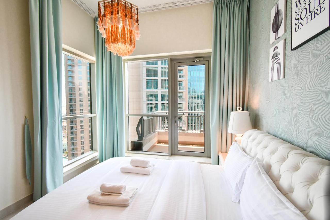 Downtown-high Floor Mesmerizing Fountain View 2br Chic Apartamento *