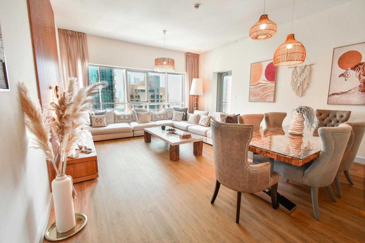 Downtown-high Floor Mesmerizing Fountain View 2br Chic * Dubái