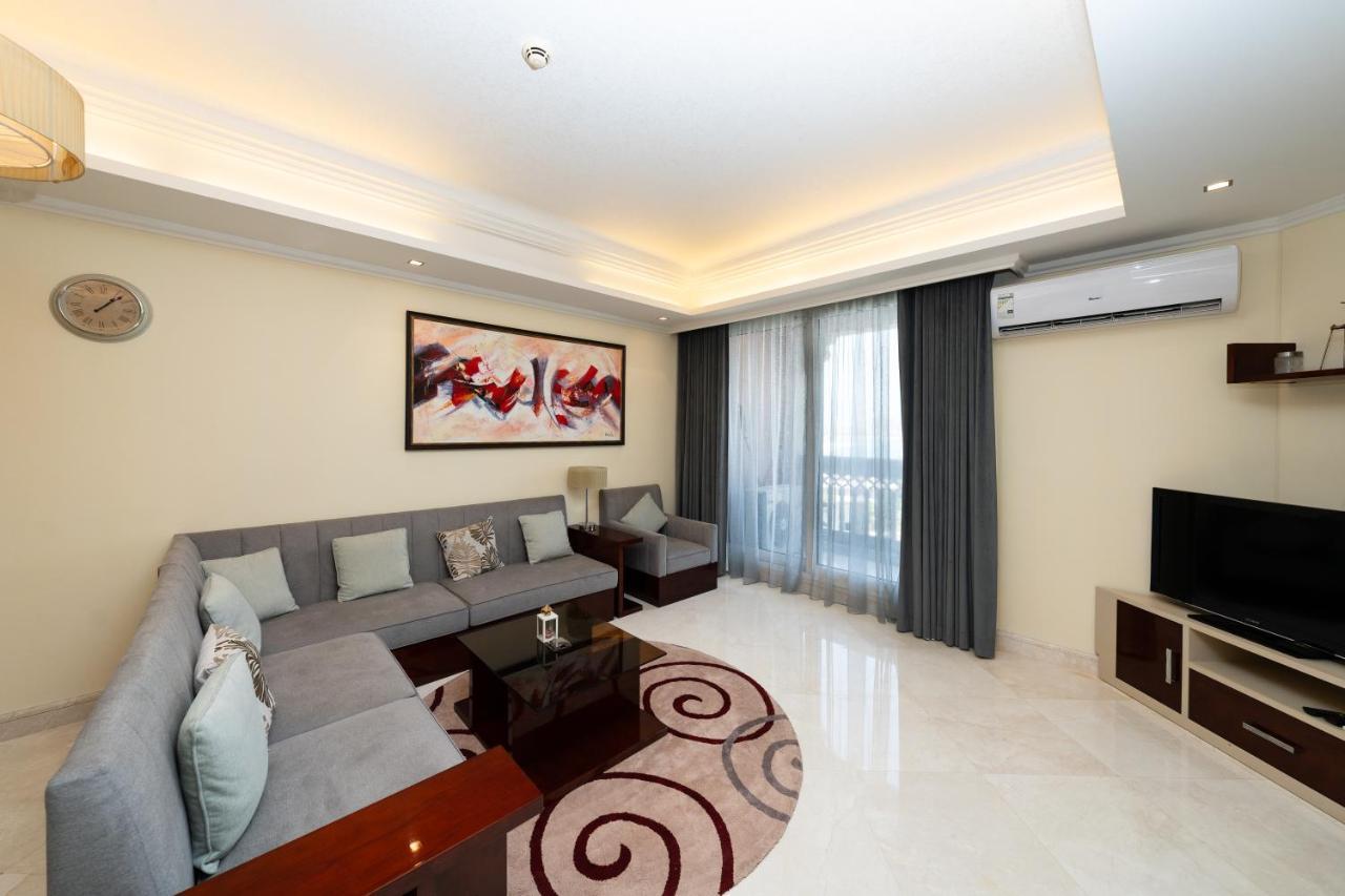 Grandeur Palm Jumeirah Beachfront & Pool Dubai