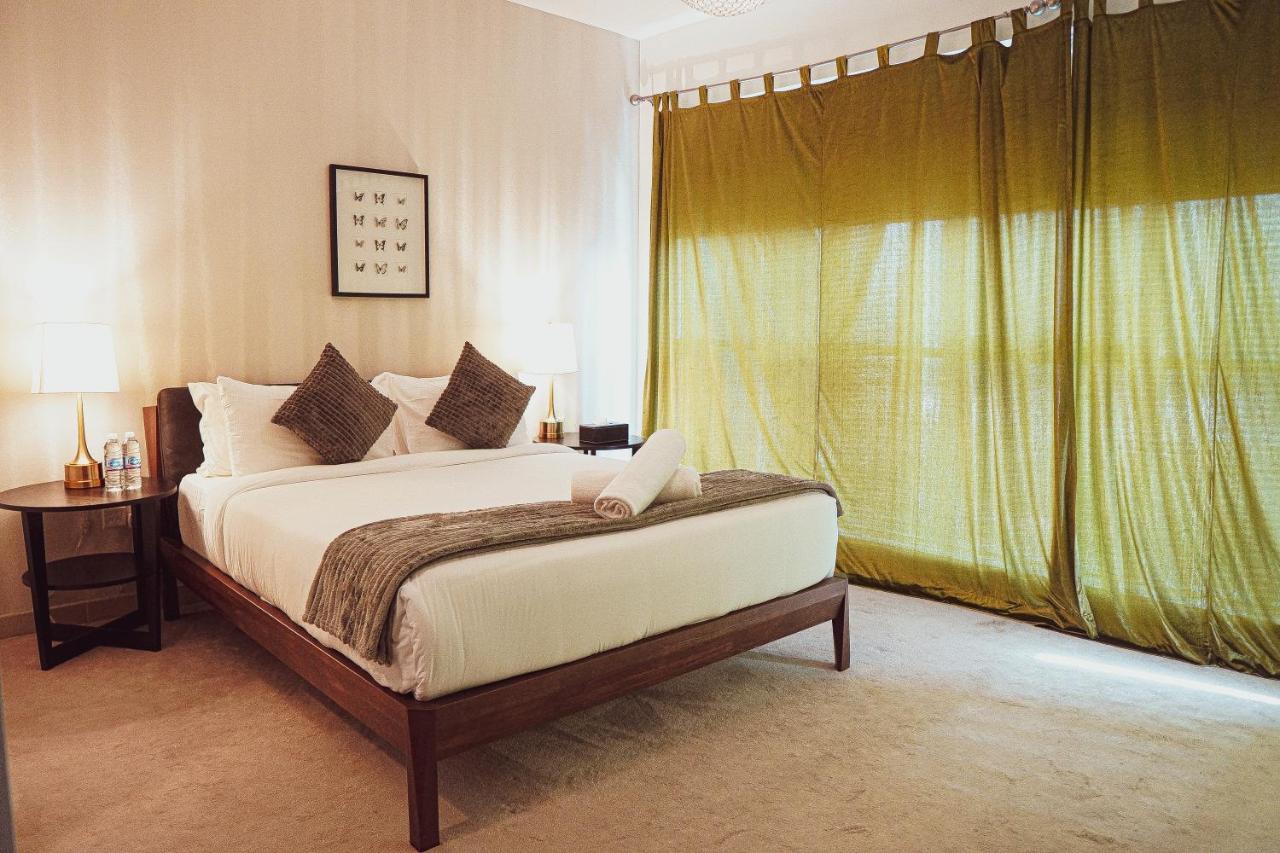 Shukran Homes Cozy 1br With Burj & Fountain Partial View Apartemen *
