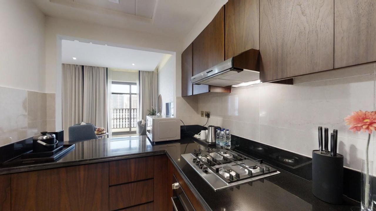 Suha Park Luxury Waterfront Al Jaddaf Hotel 4*