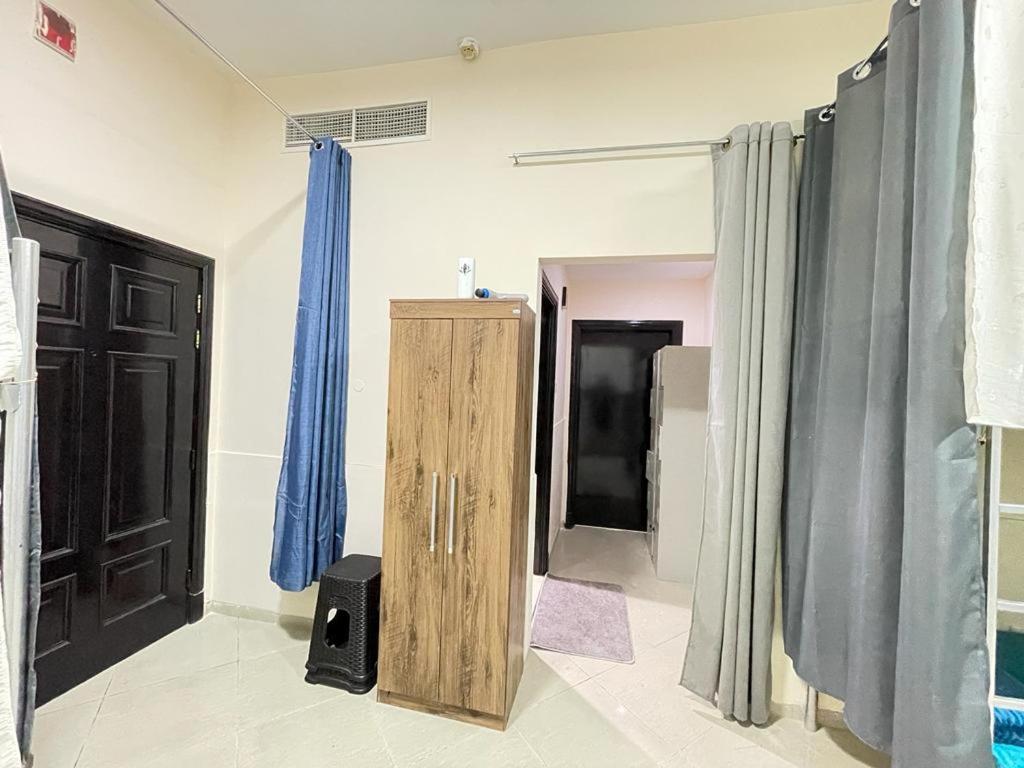 Hostel Al Raea Hostels Near Adcb Metro Station