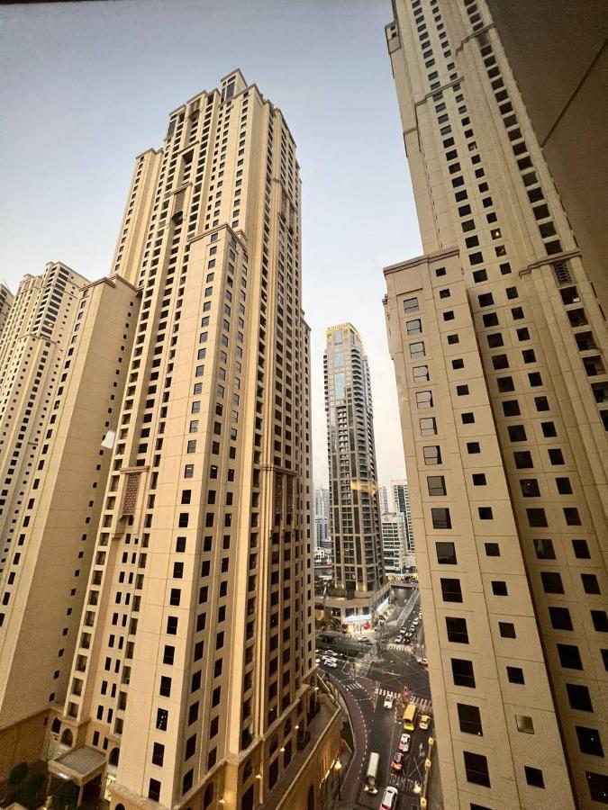 Robin Jbr Séjour chez l'habitant Dubaï