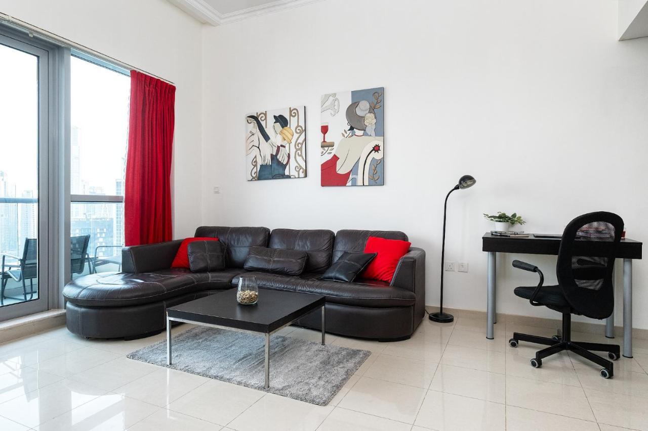 Stunning Marina View 1 Bedroom Dubaï