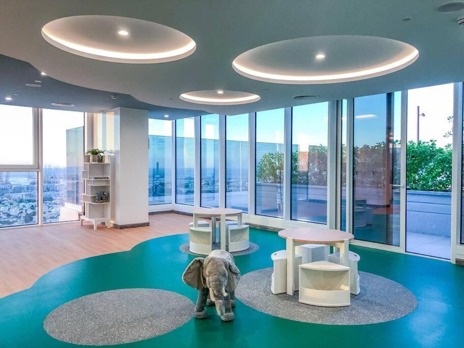 Appartamento Alfa World Trade Centre 1br, Max Metro Station