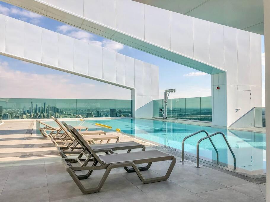 Alfa World Trade Centre 1br, Max Metro Station Appartamento *