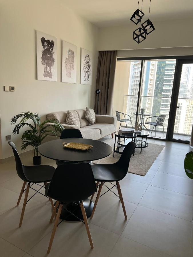 Lägenhet Burj Royale - Luxurious Near Burj Khalifa & Mall Dubai