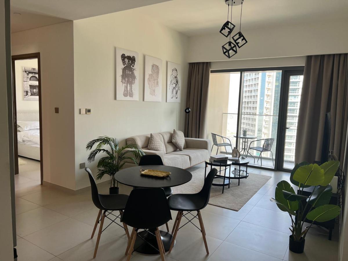 Burj Royale - Luxurious Near Burj Khalifa & Mall Lägenhet Dubai
