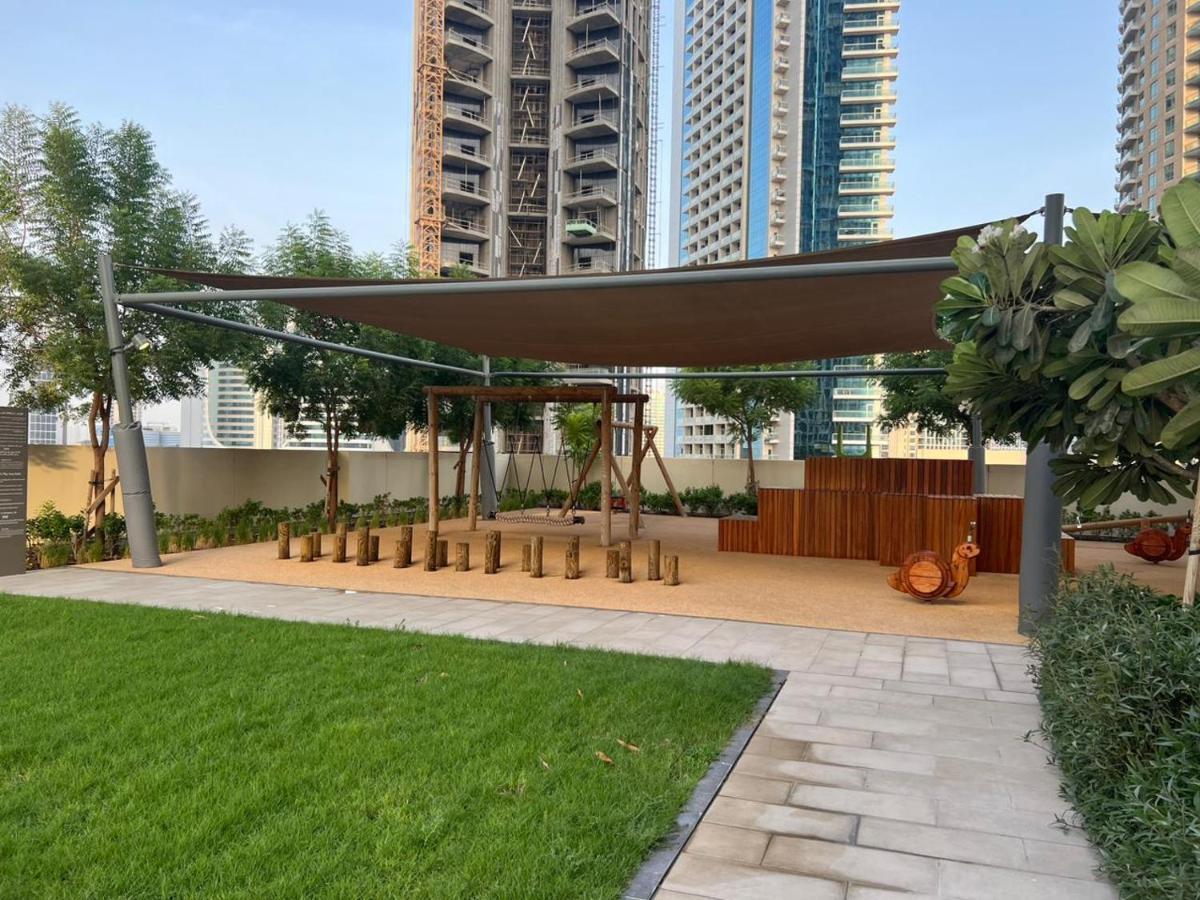 Luxury 2br With Full Burj Khalifa & Fountain View Dubai