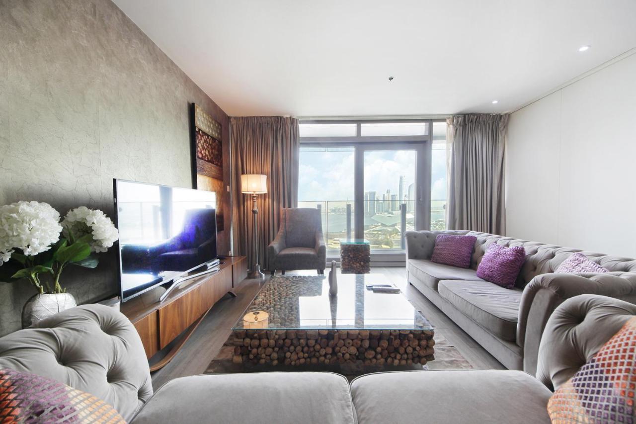 Silk Valley - Luxury 1 B R View D1 Tower Appartement
