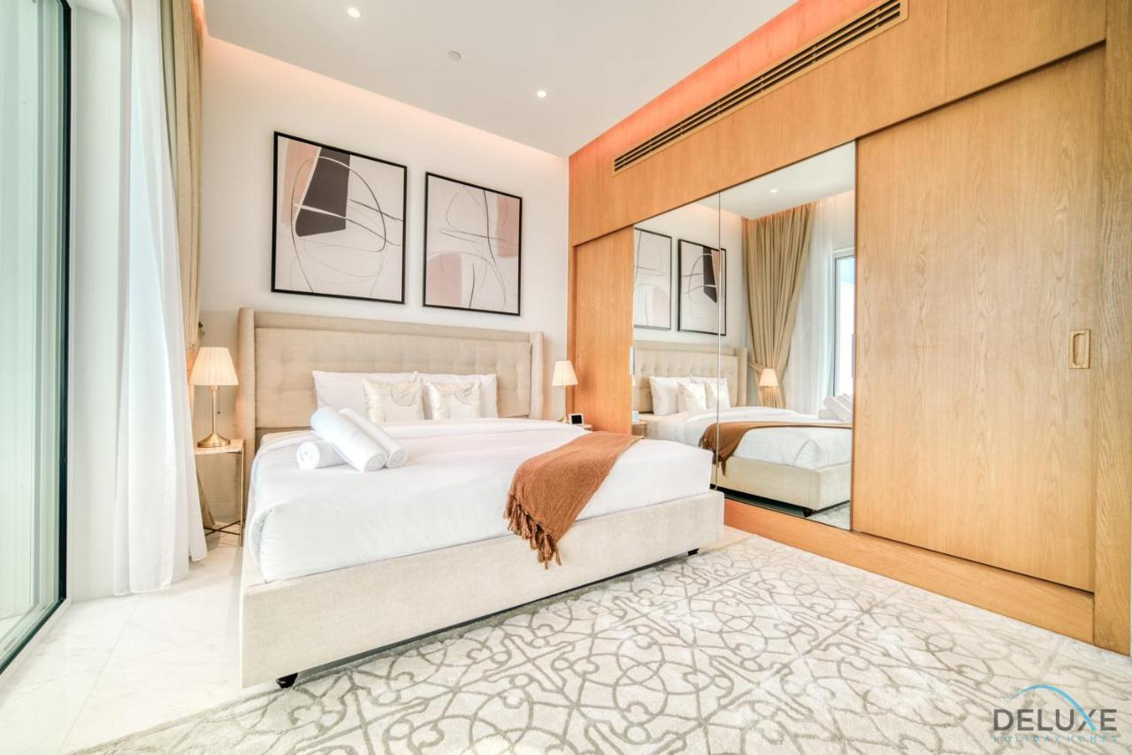 Picturesque 3br With Assistant At The One Jbr By Deluxe Homes *