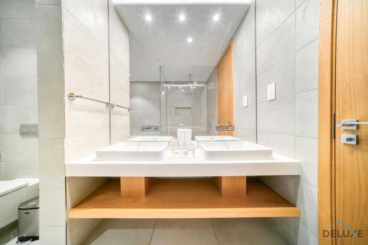 Picturesque 3br With Assistant At The One Jbr By Deluxe Homes Appartement Dubaï
