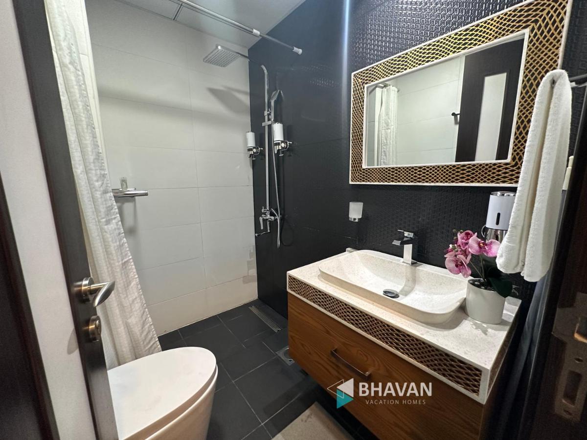 At Business Bay Marasi Drive By Bhavan Appartement Dubaï