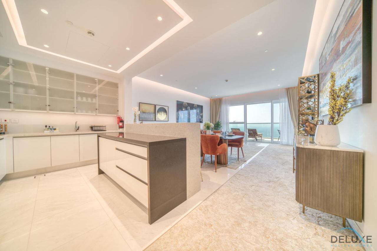 Appartement Picturesque 3br With Assistant At The One Jbr By Deluxe Homes