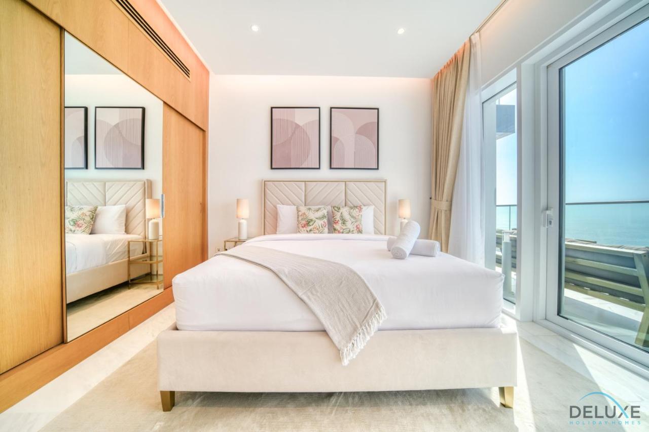 Picturesque 3br With Assistant At The One Jbr By Deluxe Homes Appartement *