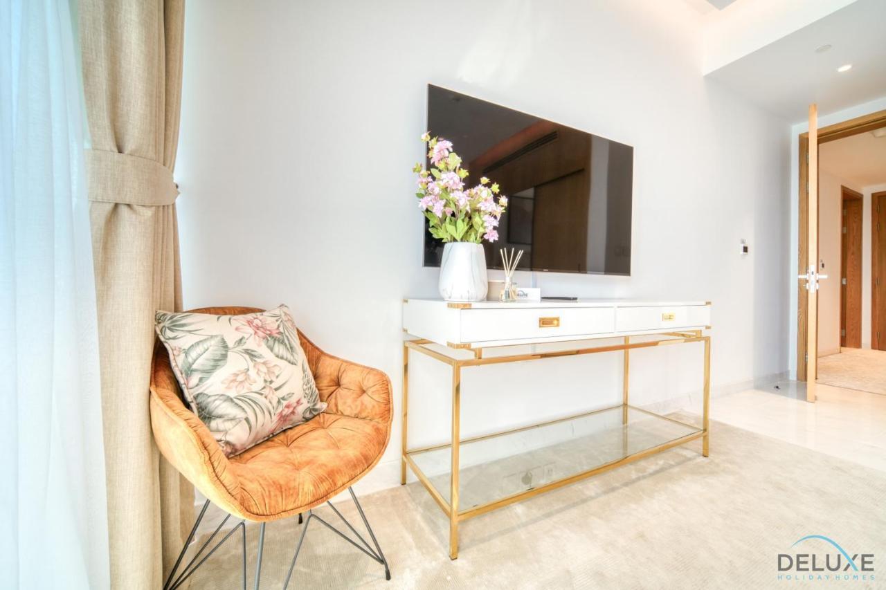 Picturesque 3br With Assistant At The One Jbr By Deluxe Homes